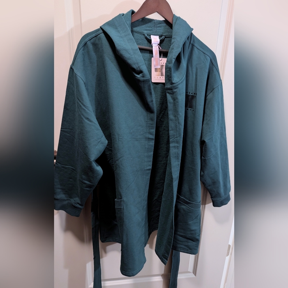 NWT!! Forever Savage Showgirl Short Robe S/XS - Picture 4 of 7
